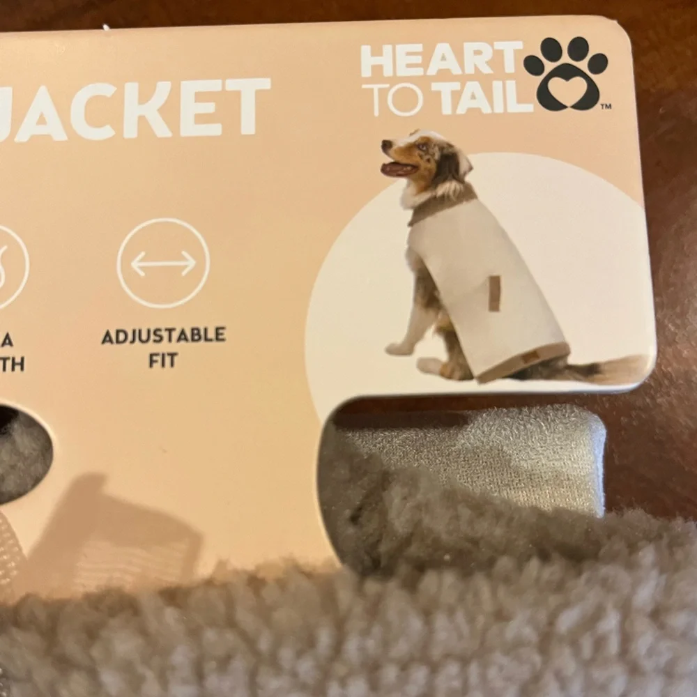 Dog jacket. Sherpa lining, adjustable fit, slot for leash. Ivory & brown. L. NWT